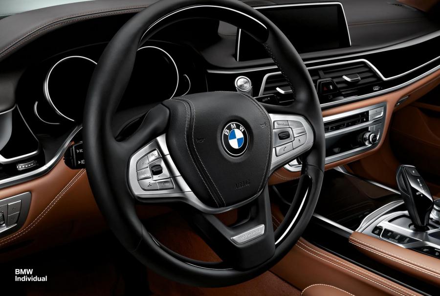  BMW 7-Series Individual 2016 года  (фото 7 из 11)